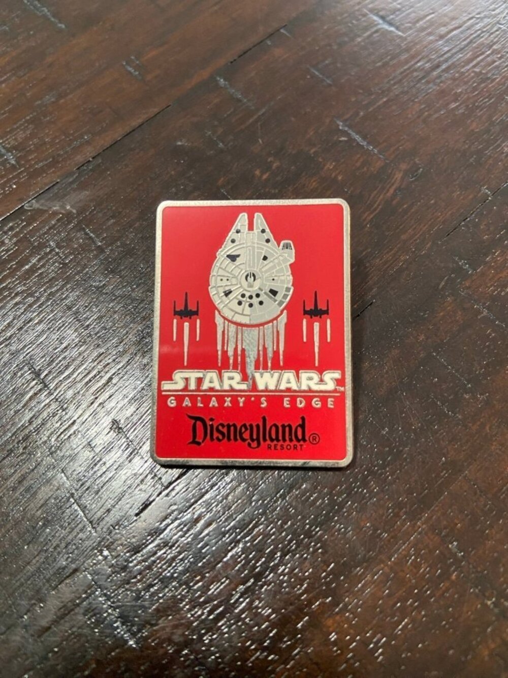 Disney Star Wars Galaxy Edge 2019 Disneyland Resort Millennium Falcon Pin